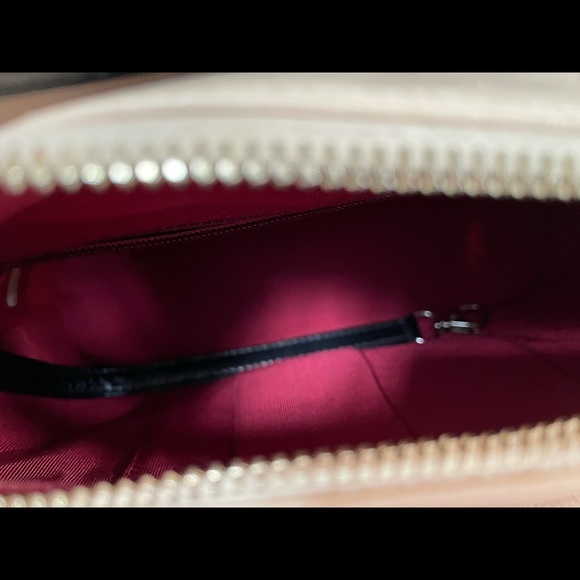 __ 𝑺 𝑶 𝑳 𝑫 __ SELLING CHANEL S GABRIELLE - Picture 11 of 15